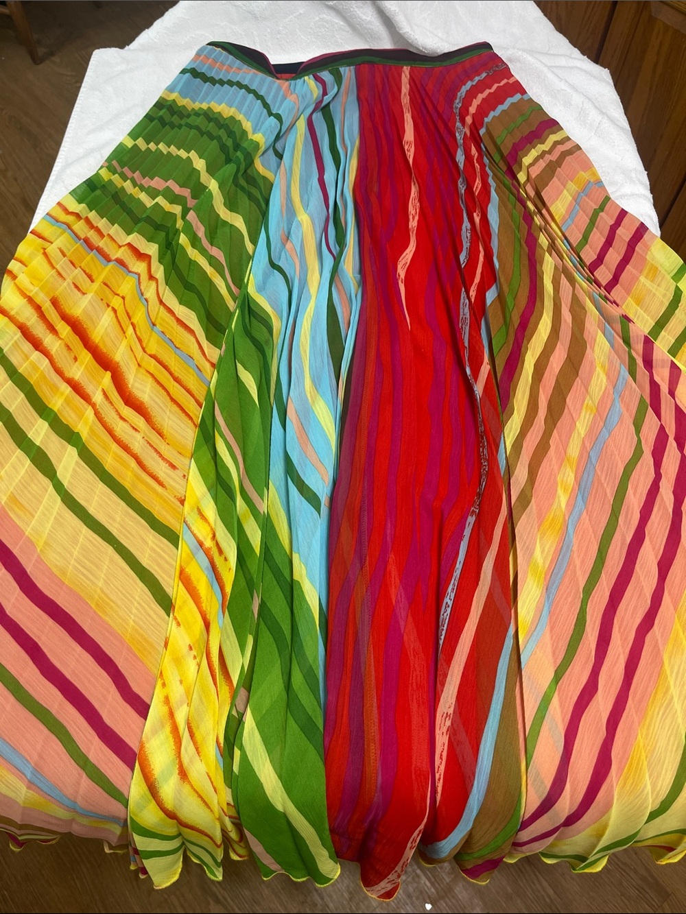 Colorful Full Skirt by Soft Surroundings/Back Zip - Sz S